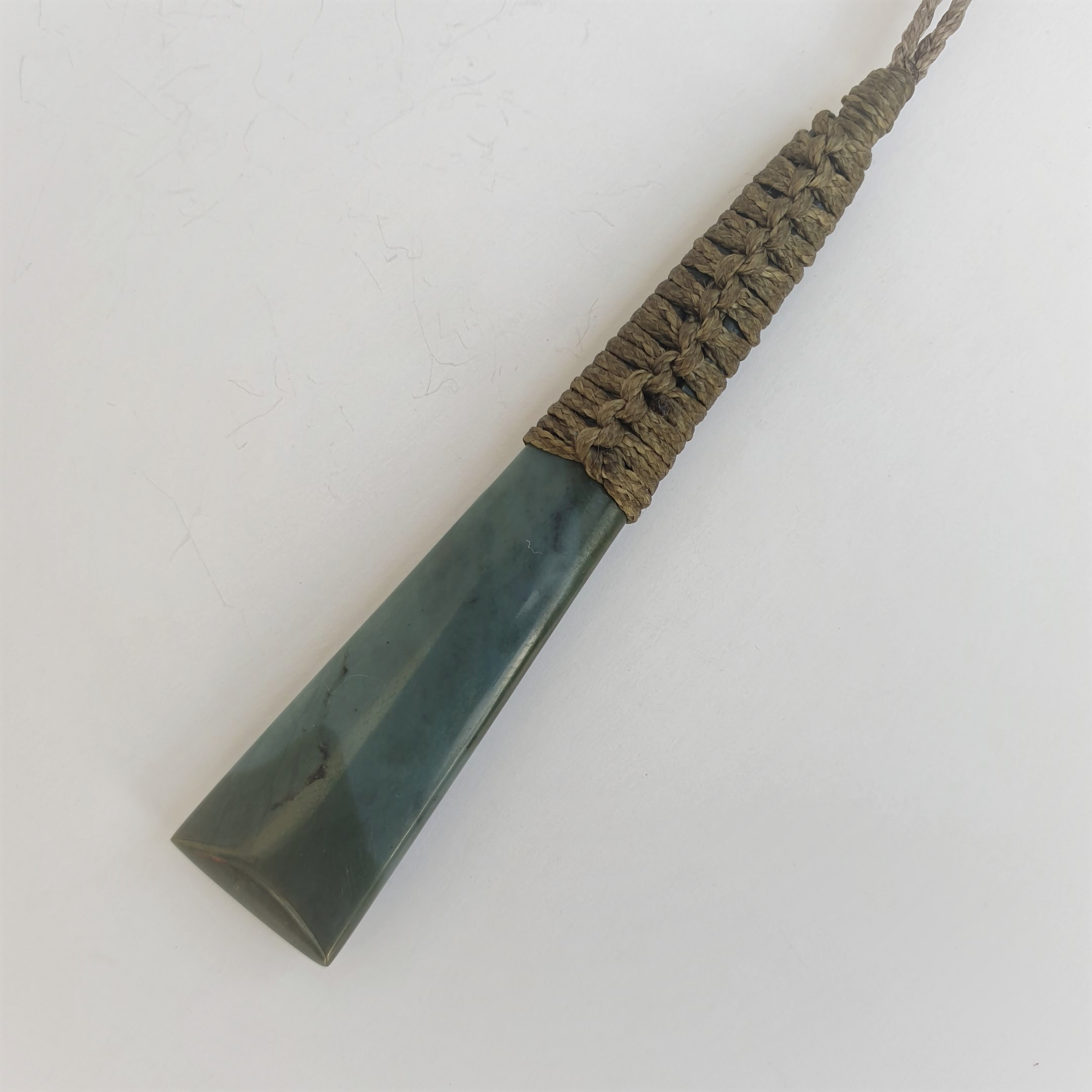 Top of the South Blue Nephrite Jade Toki - Image 3