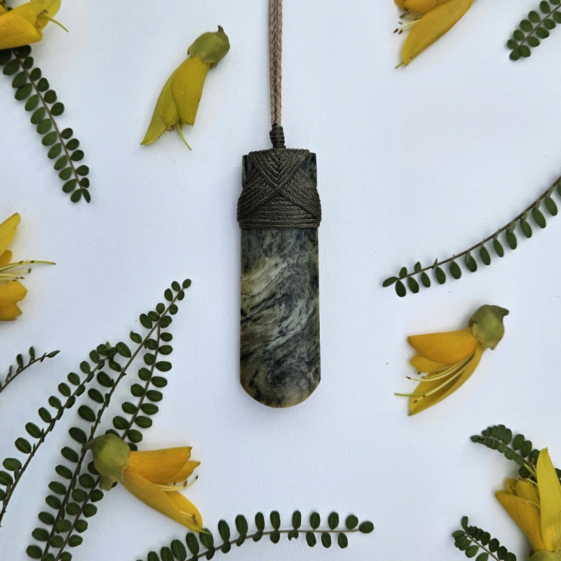 Nephrite Jade Blend Toki - Image 2