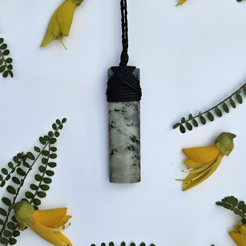 Semi Nephrite Jade / Diopside Blend Toki - Image 3
